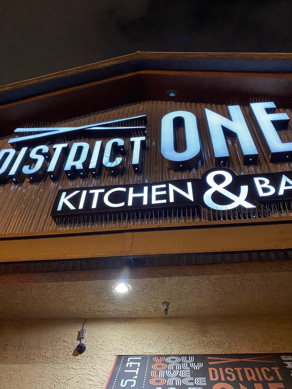 District One Kitchen and Bar